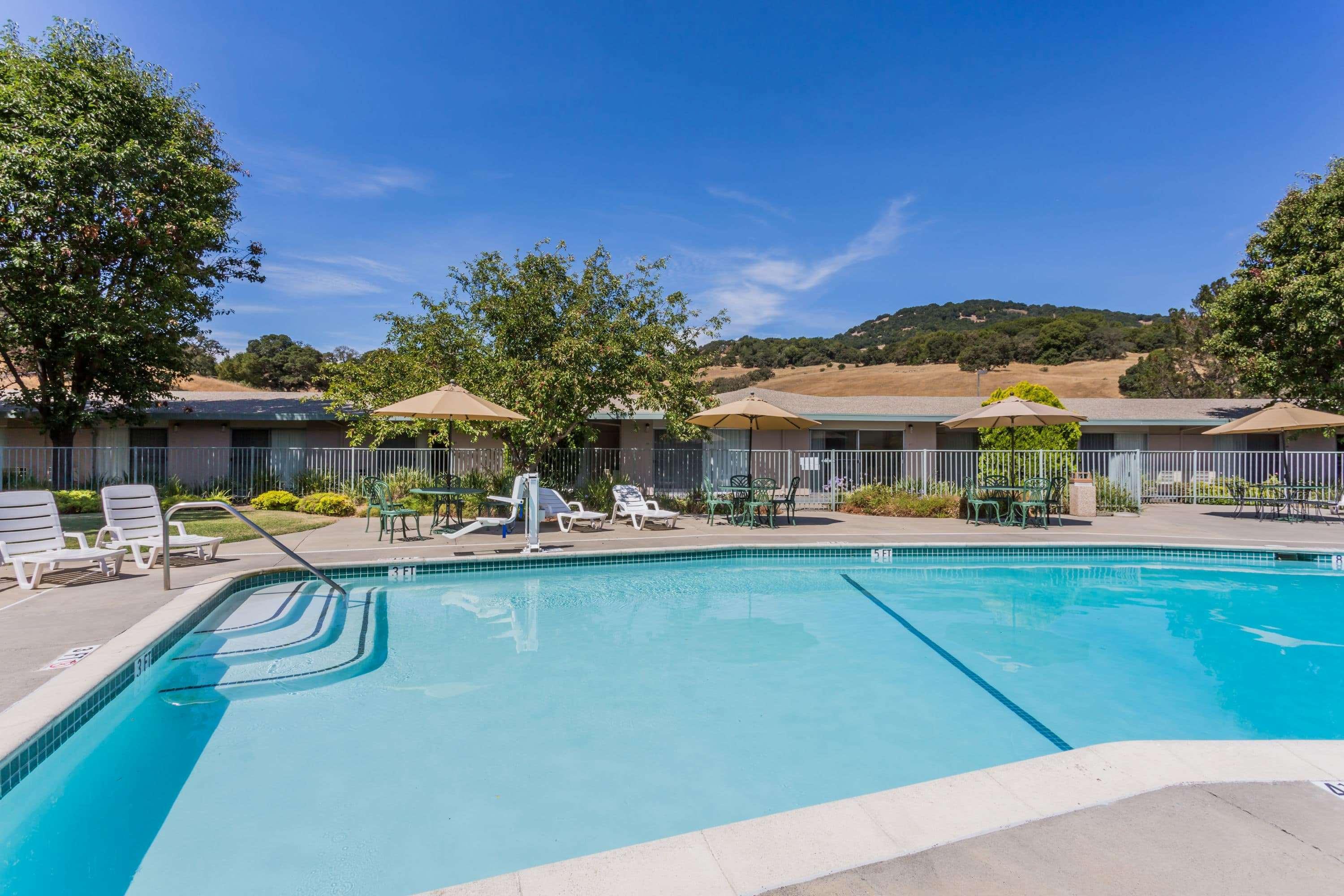 Days Inn By Wyndham Novato/San Francisco Екстериор снимка