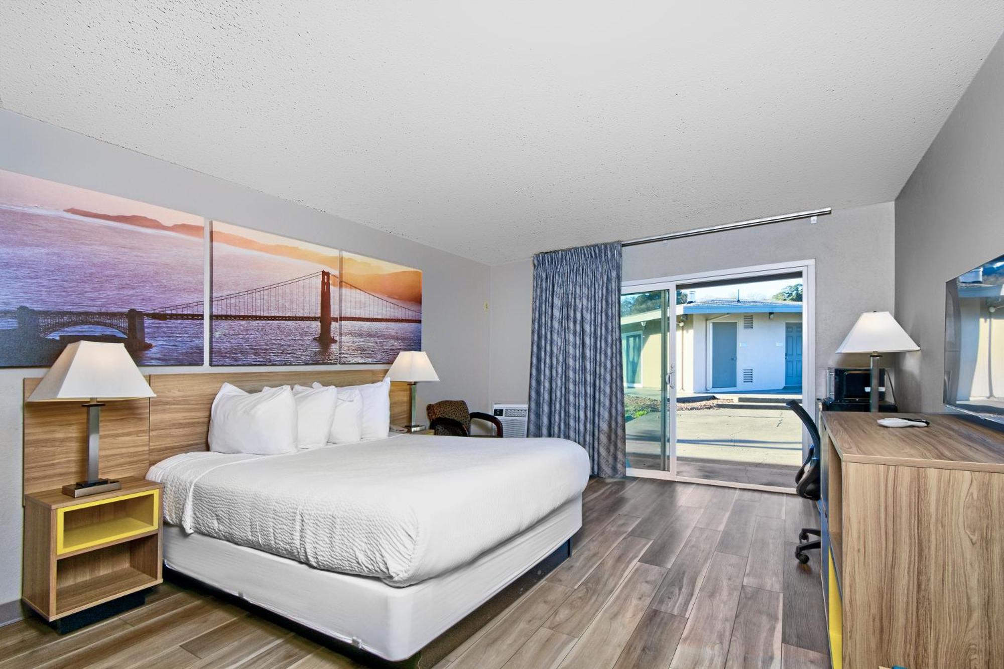Days Inn By Wyndham Novato/San Francisco Екстериор снимка