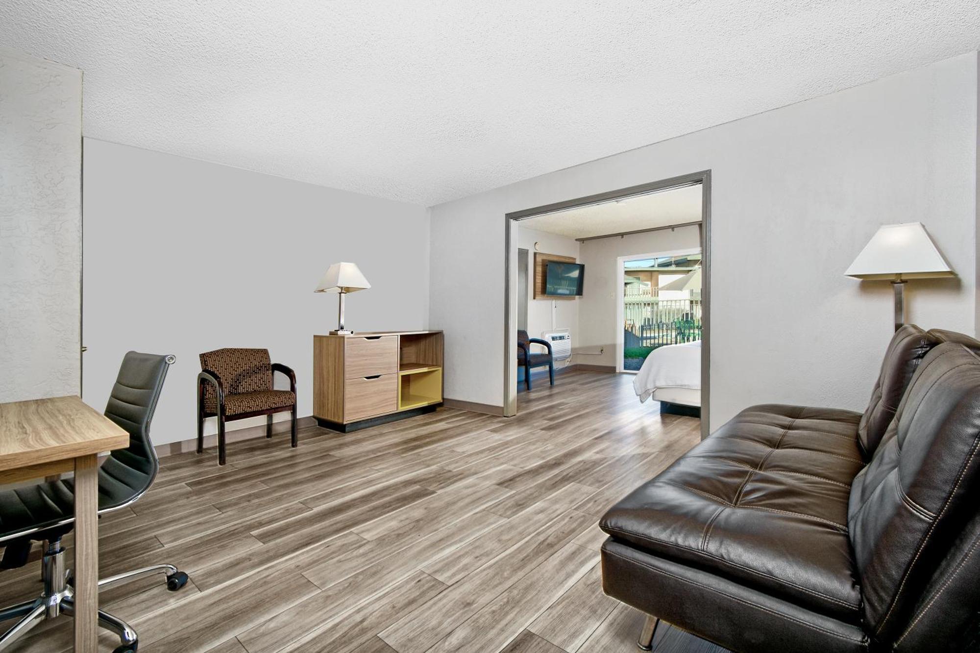 Days Inn By Wyndham Novato/San Francisco Екстериор снимка