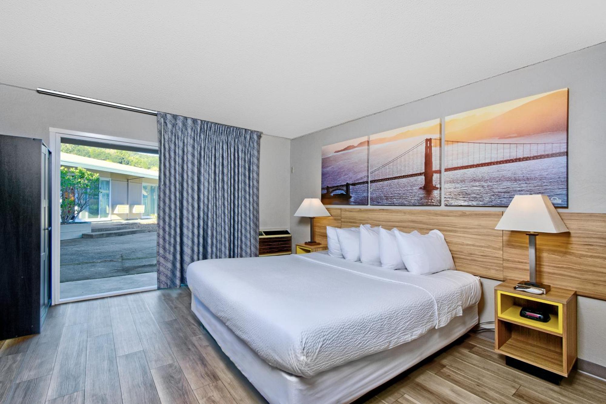 Days Inn By Wyndham Novato/San Francisco Екстериор снимка