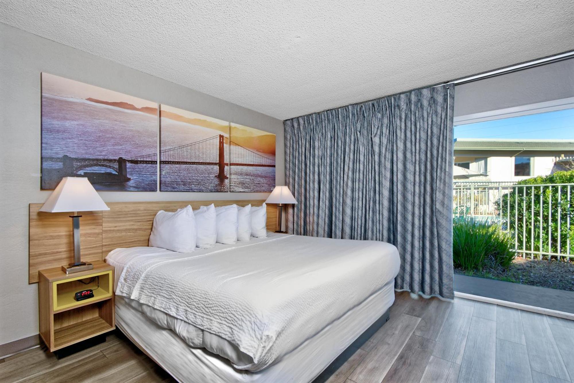 Days Inn By Wyndham Novato/San Francisco Екстериор снимка