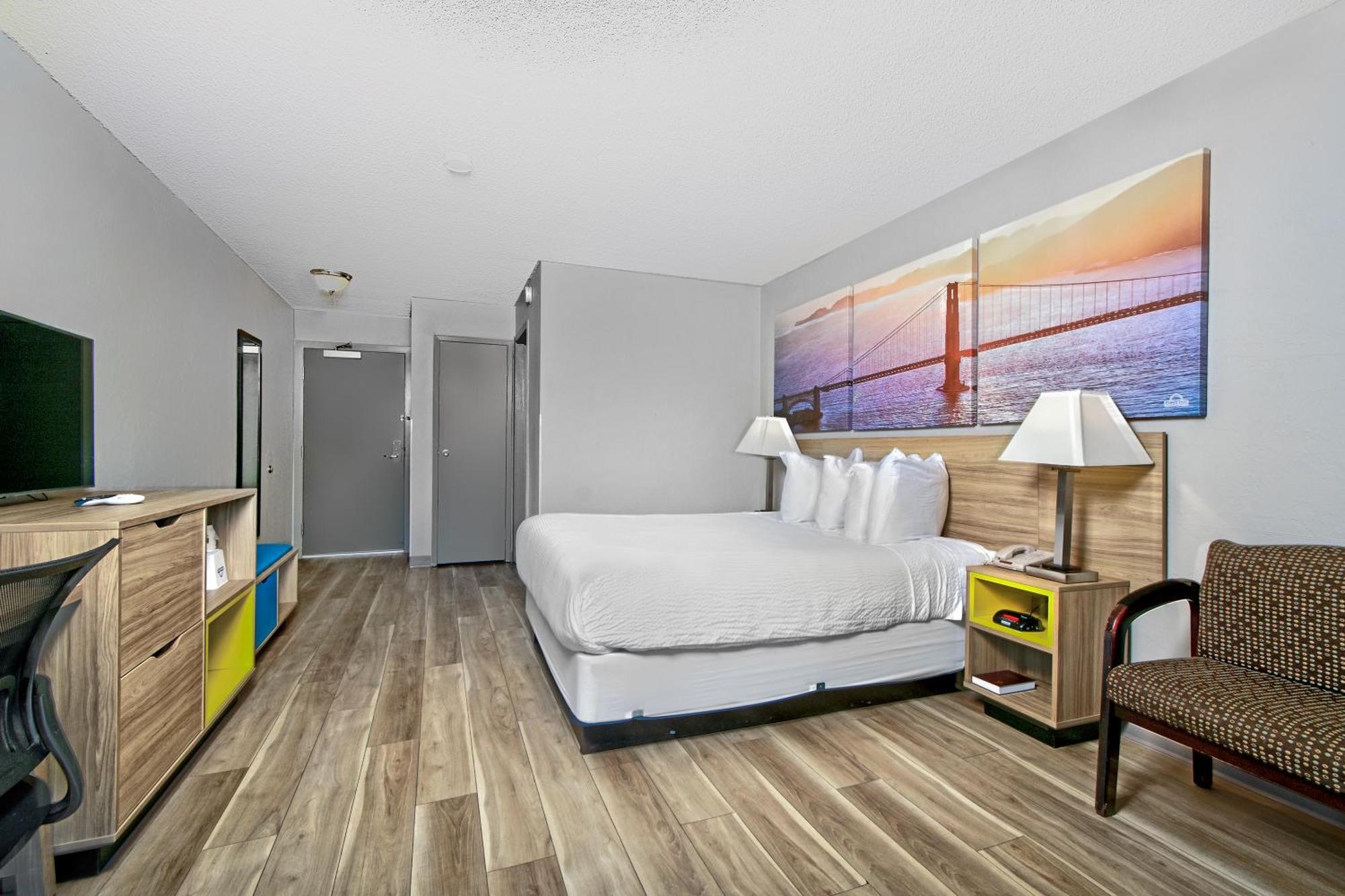 Days Inn By Wyndham Novato/San Francisco Екстериор снимка